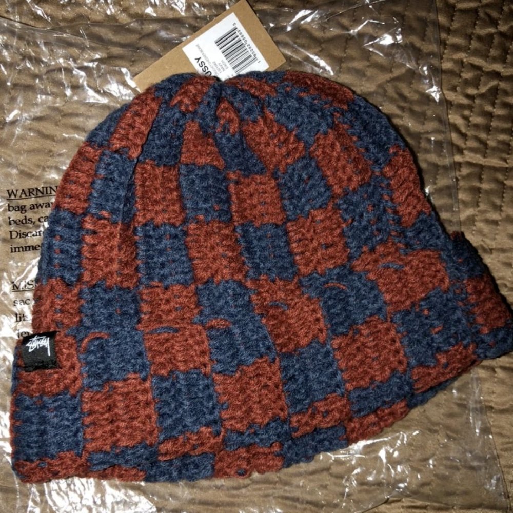 Stussy Crochet Checkered Beanie - Red / Navy